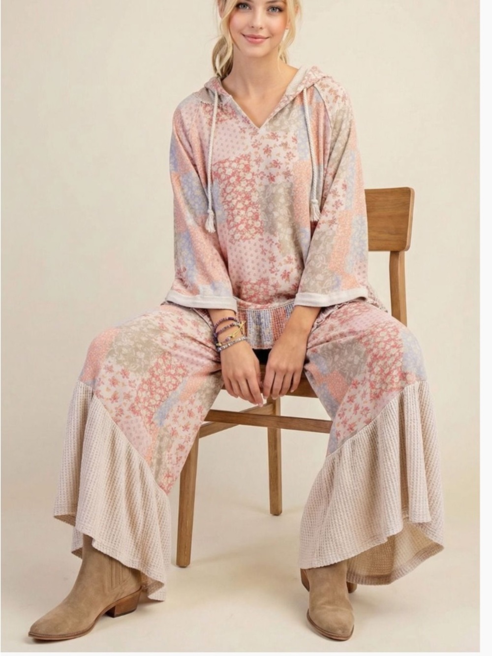 Easel Patchwork Printed Pants - Picture 2 of 6